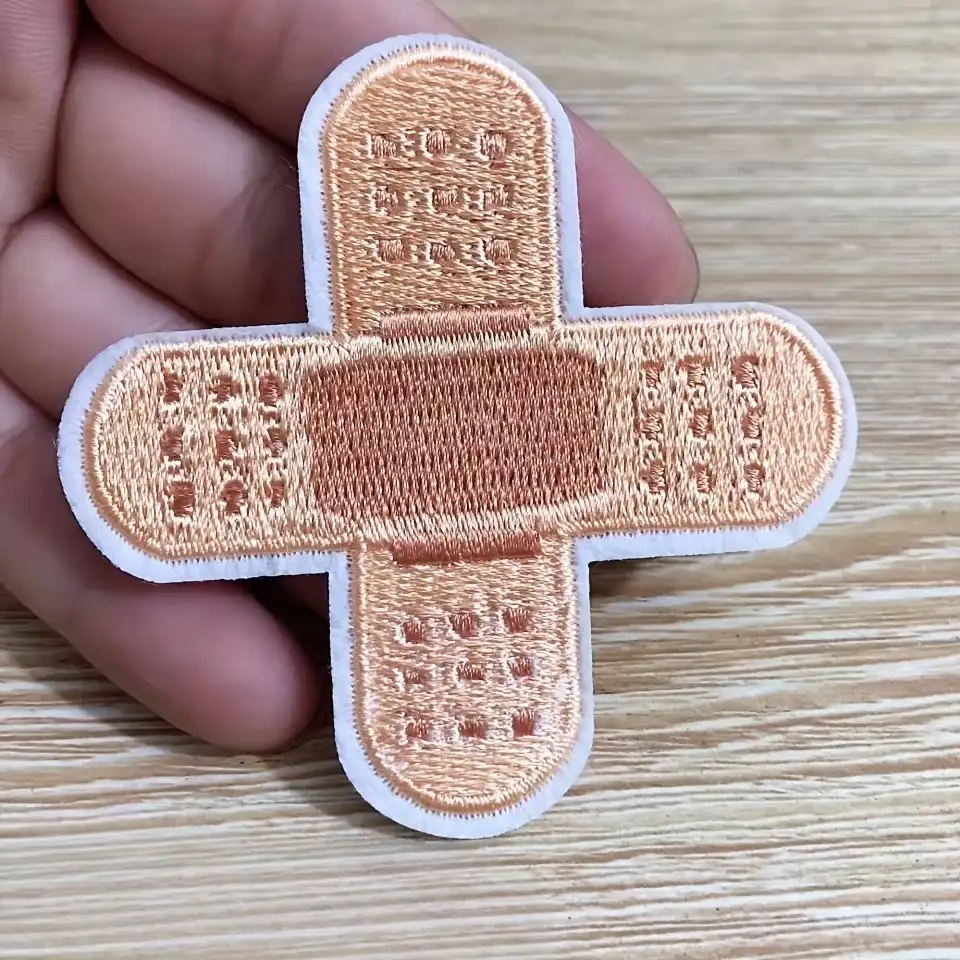 卡通創可貼刺繡熨燙貼兩片裝